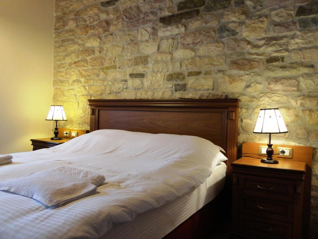 Hotel Kalemi 2 Gjirokastër المظهر الخارجي الصورة