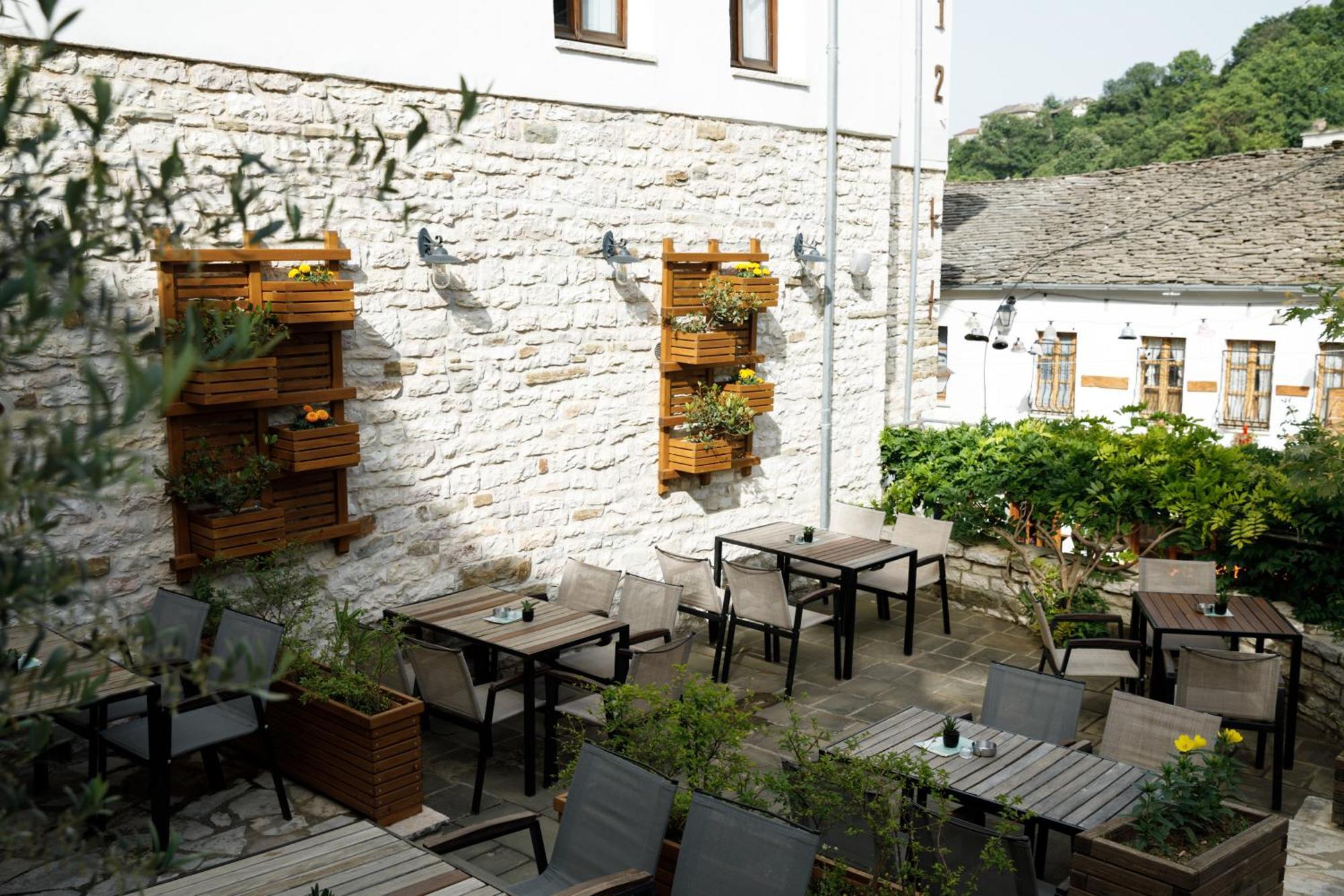 Hotel Kalemi 2 Gjirokastër المظهر الخارجي الصورة