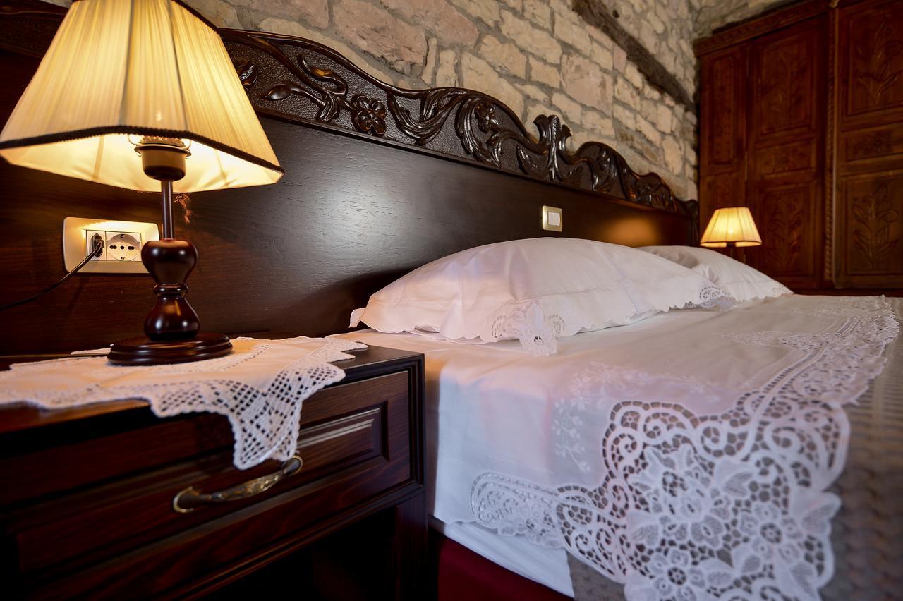 Hotel Kalemi 2 Gjirokastër المظهر الخارجي الصورة